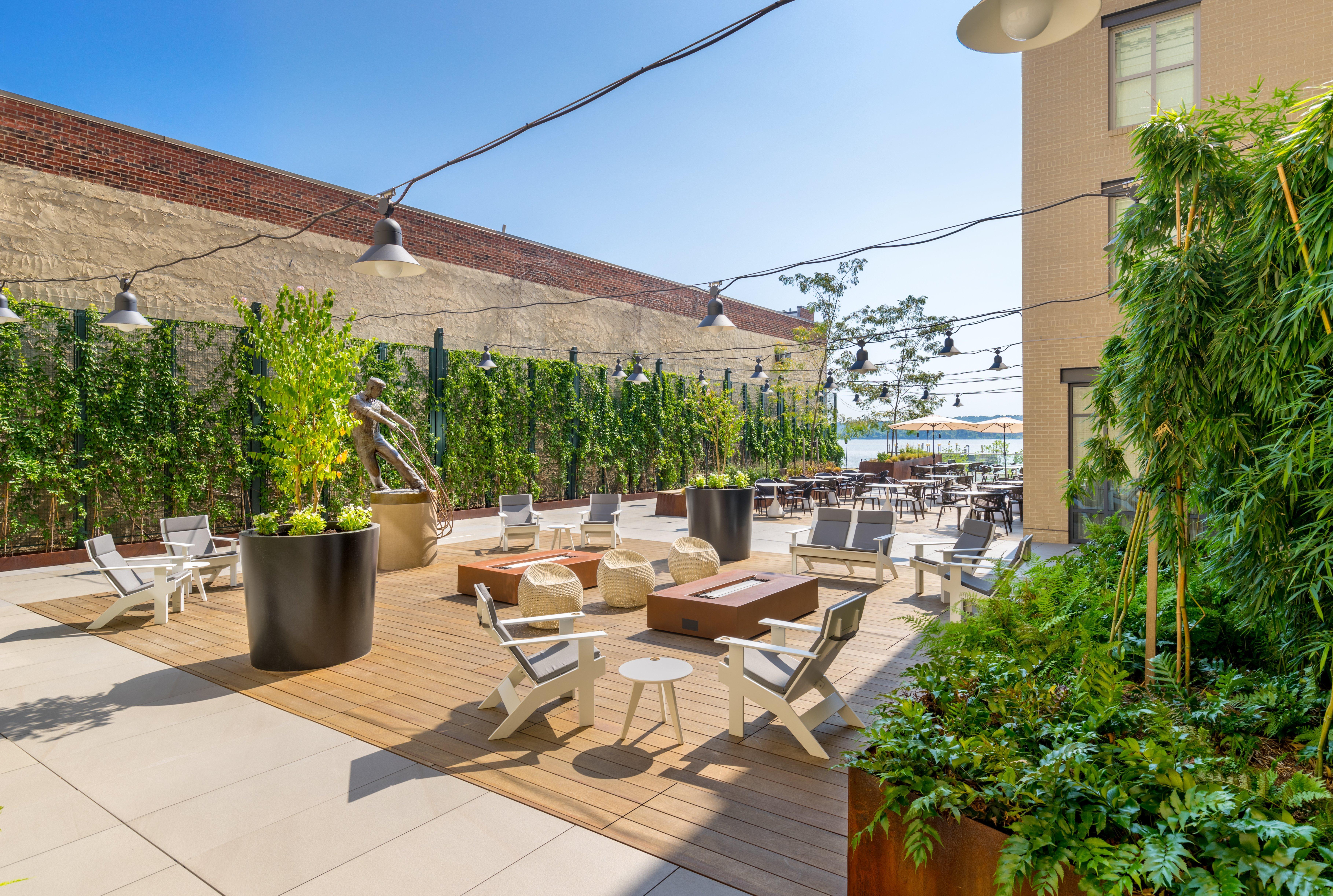 Hotel Indigo Old Town Alexandria By Ihg Buitenkant foto
